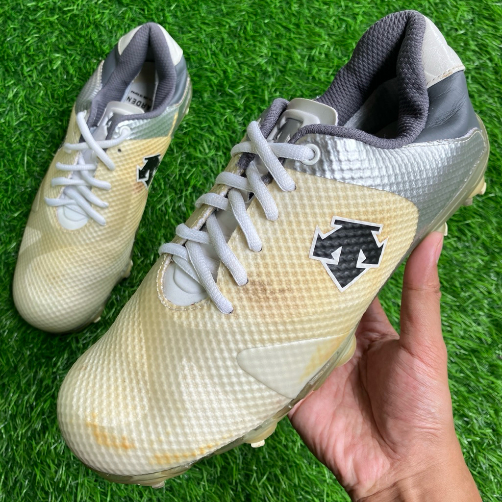 GOLF Shoes Descente Silver List size 40,5