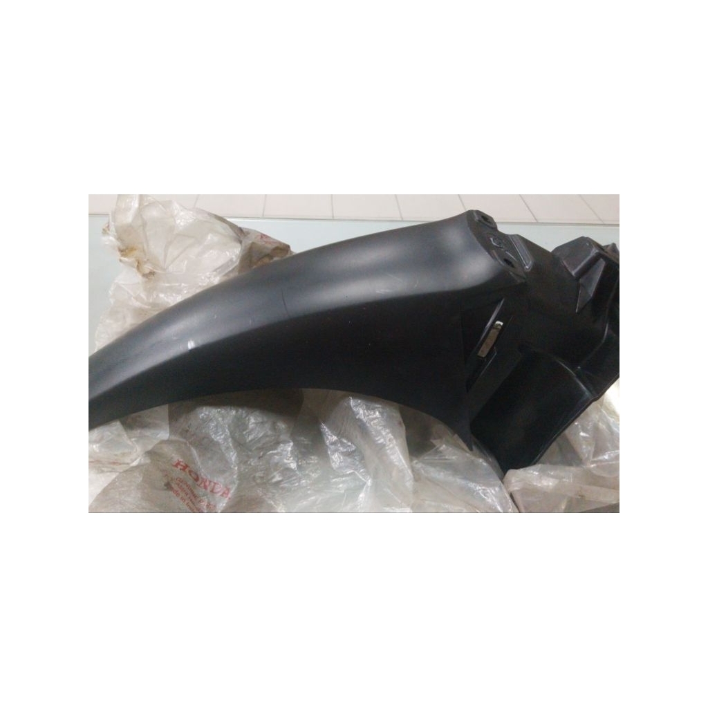 Spakbor depan bagian B untuk motor Suprafit new dan Supra x 125cc Batman part 61200KTL690