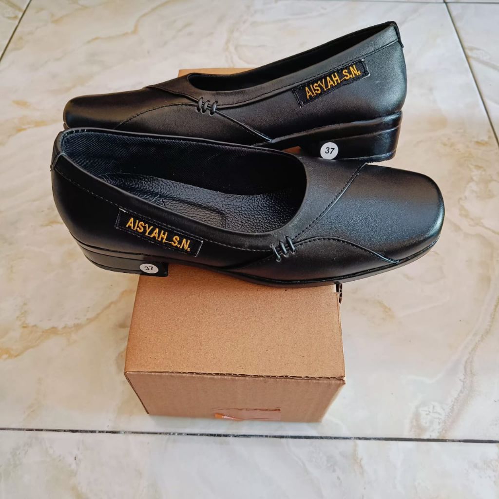 pantofel Gontor putri