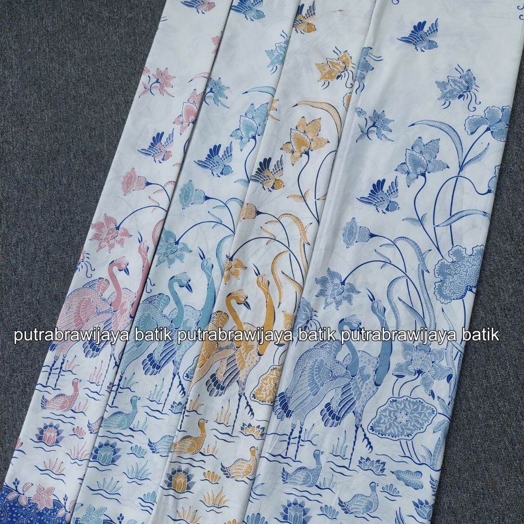 Rm Kain Batik Printing Dasar Putih Motif Bangau Kain Batik Atasan Batik Pekalongan Murah