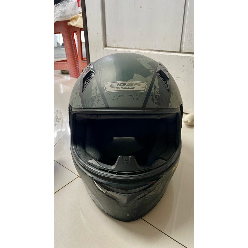 HELM RSV X EIGER