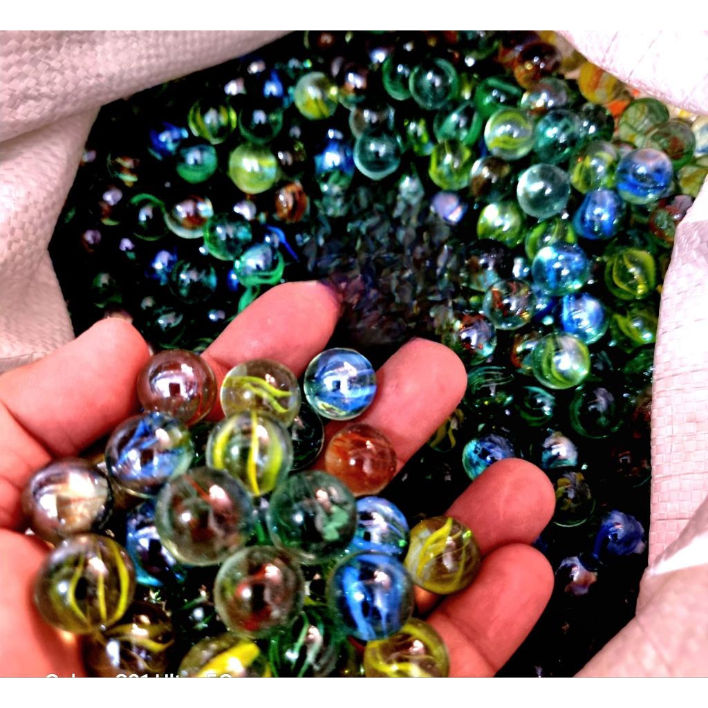 1 KARUNG / 25 KG KELERENG MATA KUCING / +- 4500 KELERENG