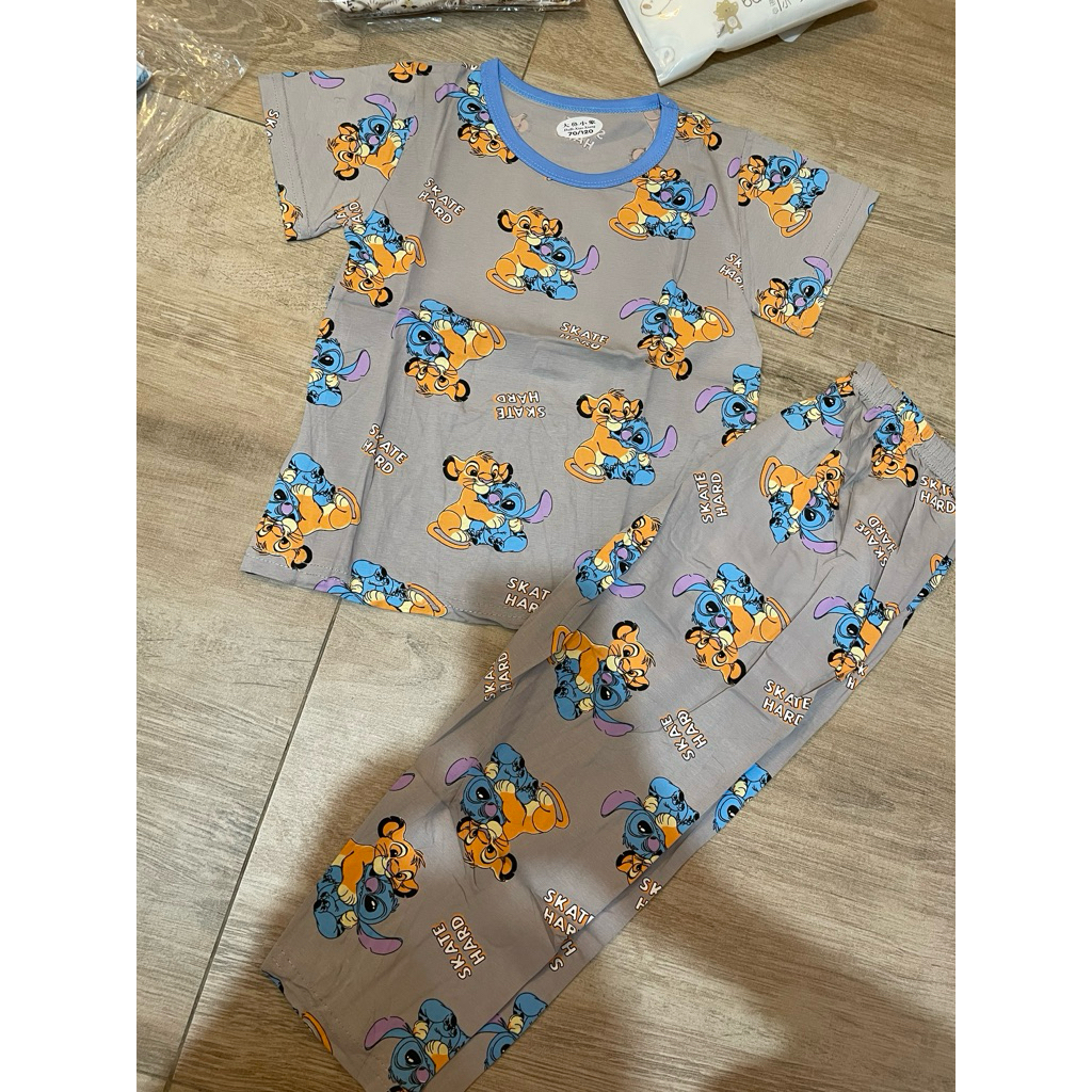 Shoppallic__ || Oneset CP Motif Lion King sz 120-140 Motif Unisex