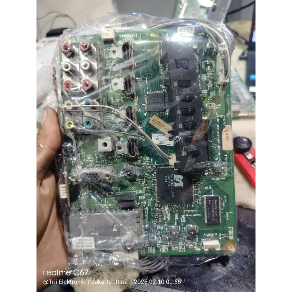 MB TOSHIBA CV32 32CV700E