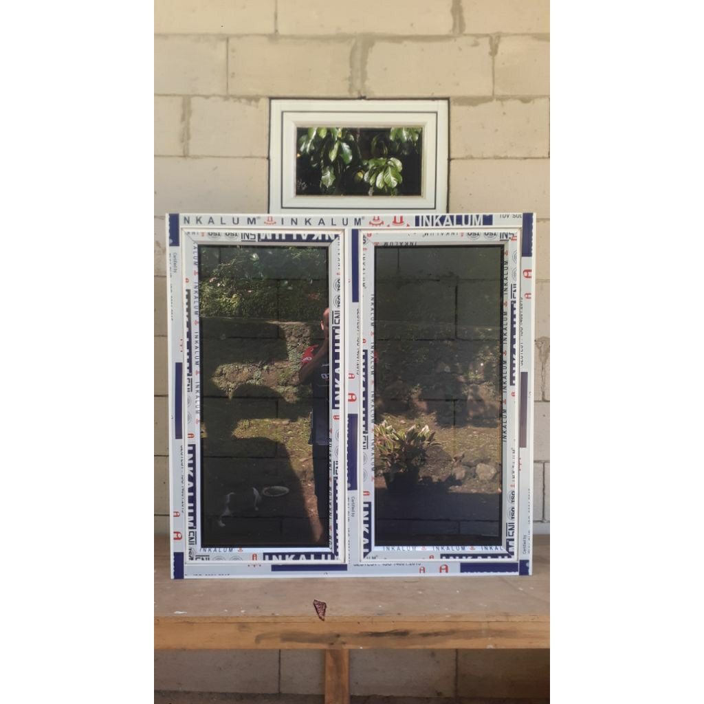 jendela aluminium ukuran 100x100