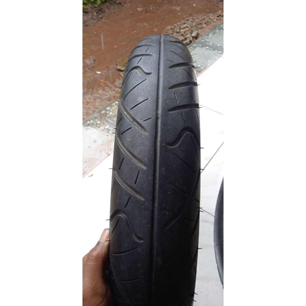 Ban tubles roadwinner ukuran 130/70-17__100/80-17