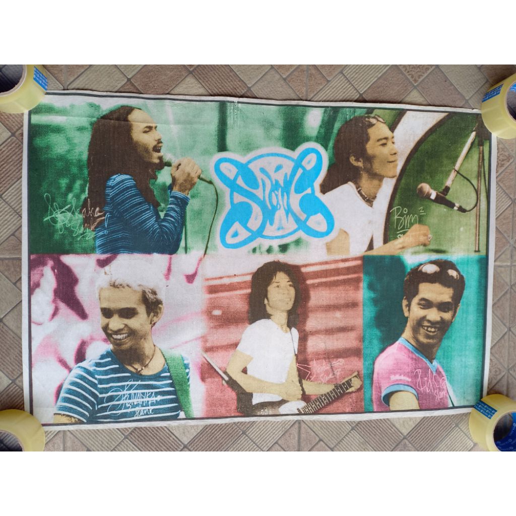 POSTER SLANK / POSTER BERBAHAN KAIN