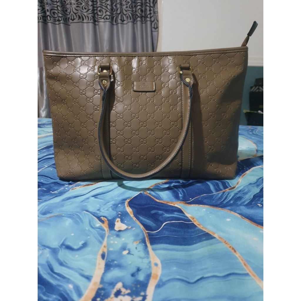 ORIGINAL GUCCI GUCCISSIMA (Preloved no box)