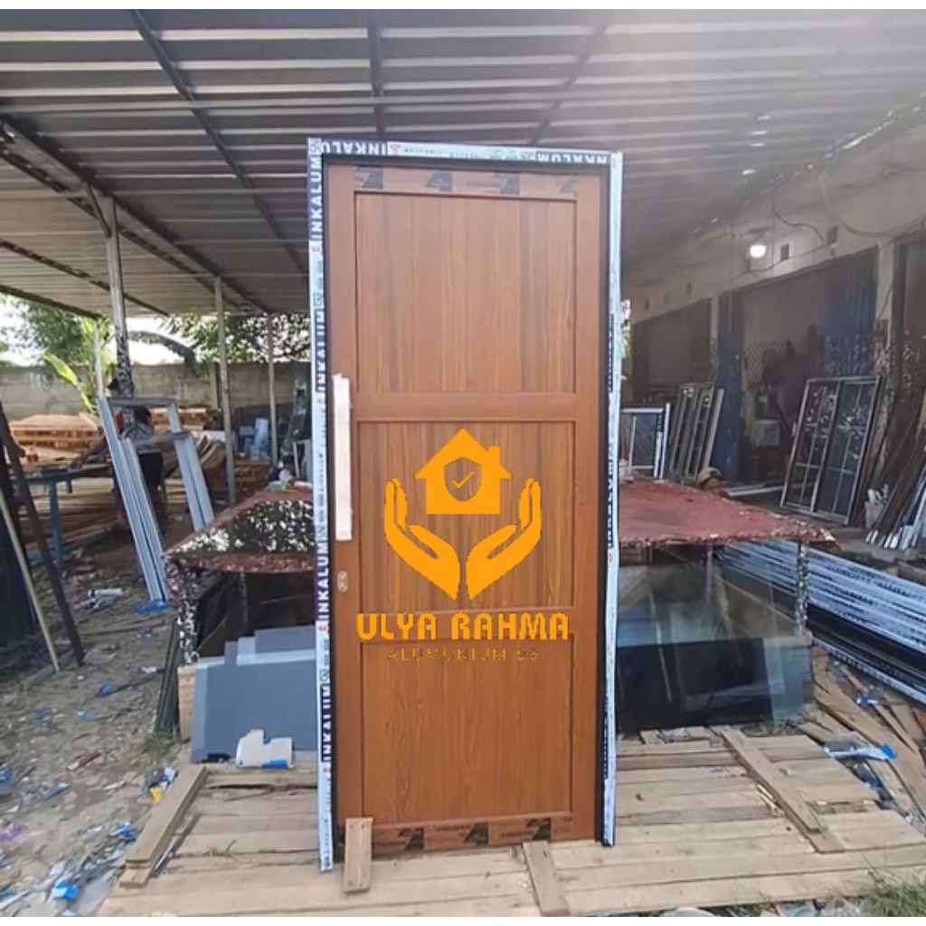 Set pintu aluminium motif serat kayu bisa custom (free packing kayu)