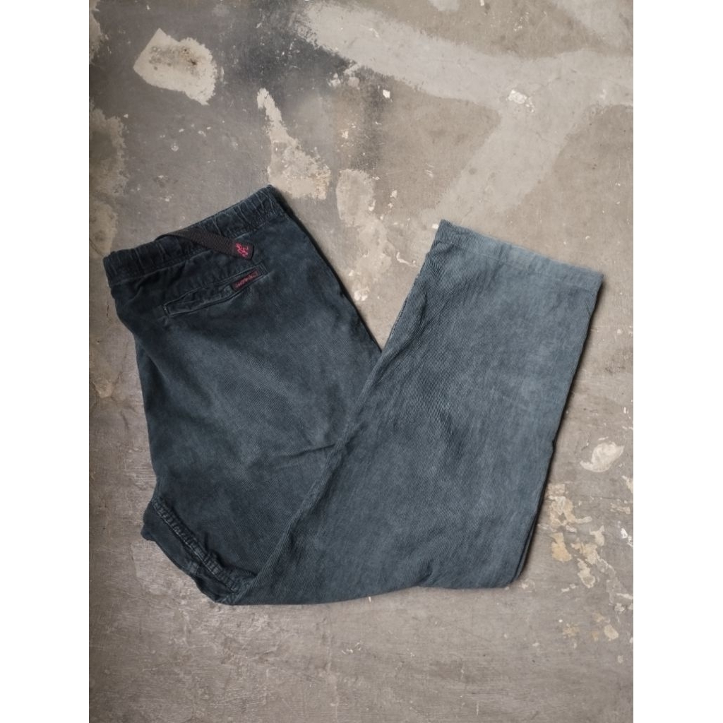 celana panjang korduroy gramicci