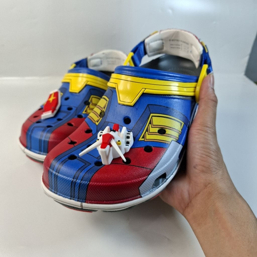 Sandal Karakter Gundam Sepatu Sandal Pria