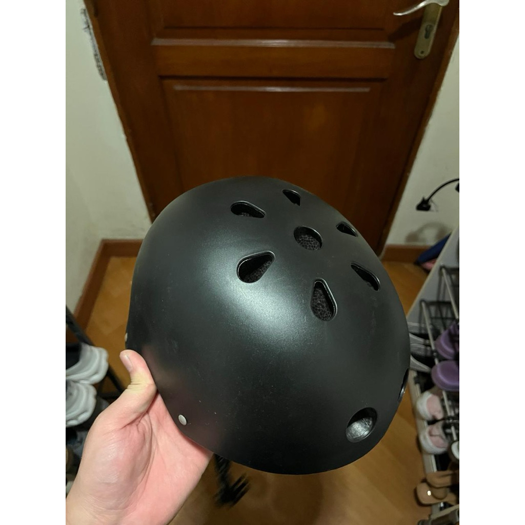 preloved helm sepeda dewasa