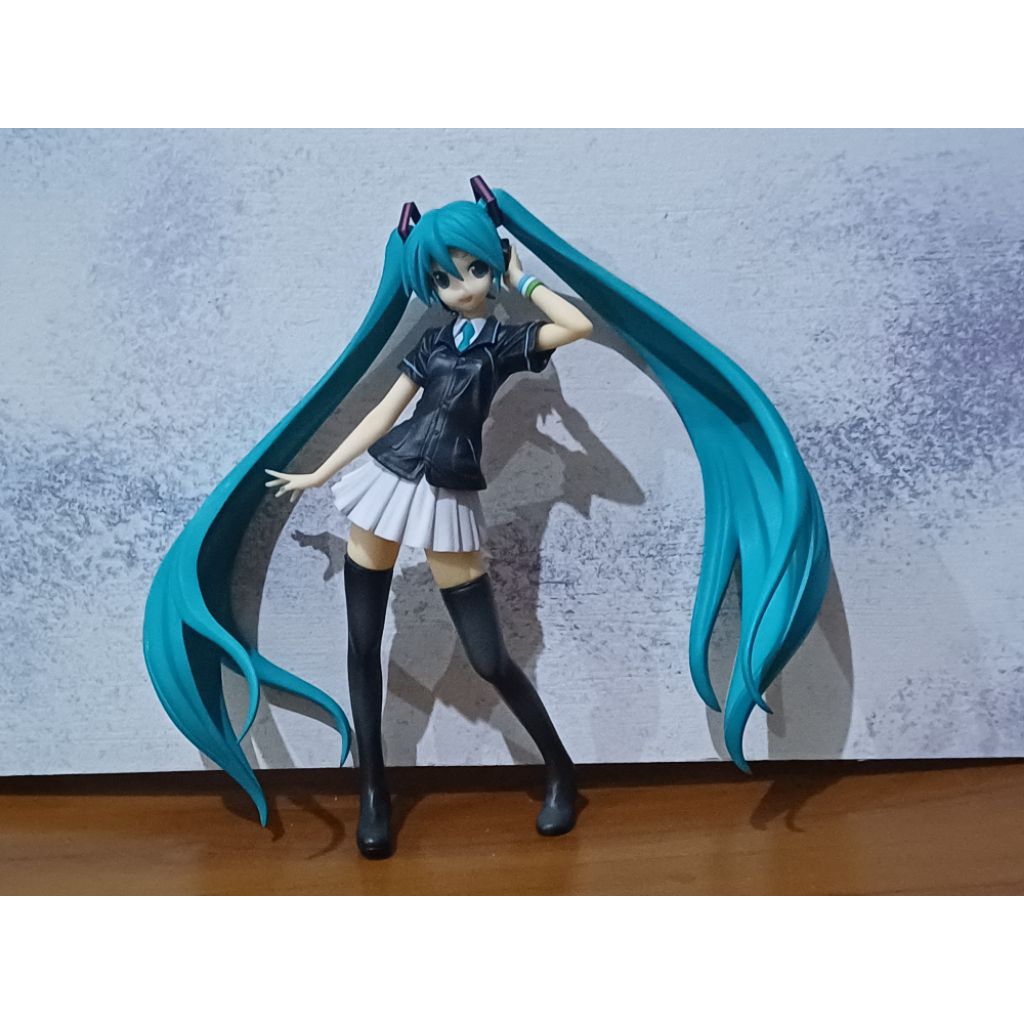 Hatsune Miku Happy Kuji Family Mart Version A (Figure Only)