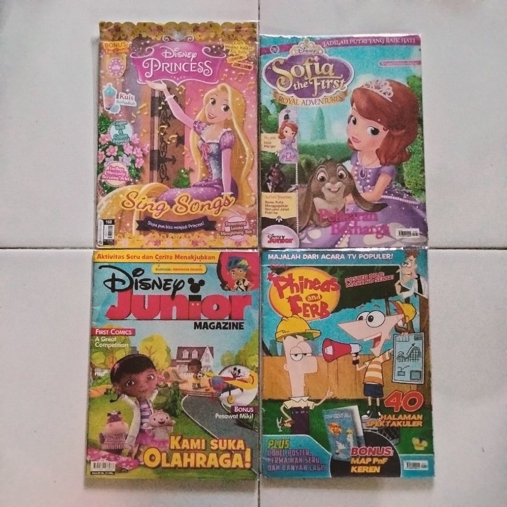 Majalah Disney - Disney Princess - Sofia the First - Disney Junior - Phineas and Ferb