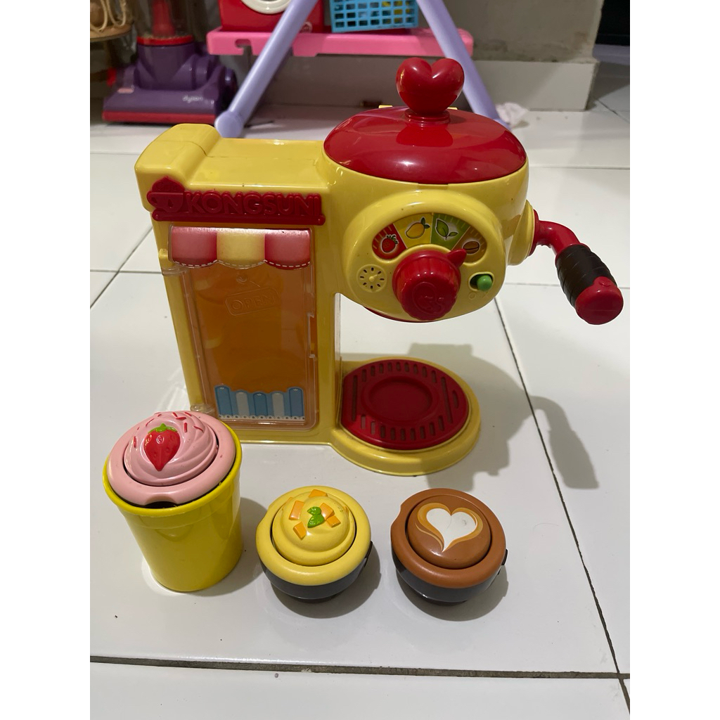 PESANAN mainan kongsuni cafe preloved