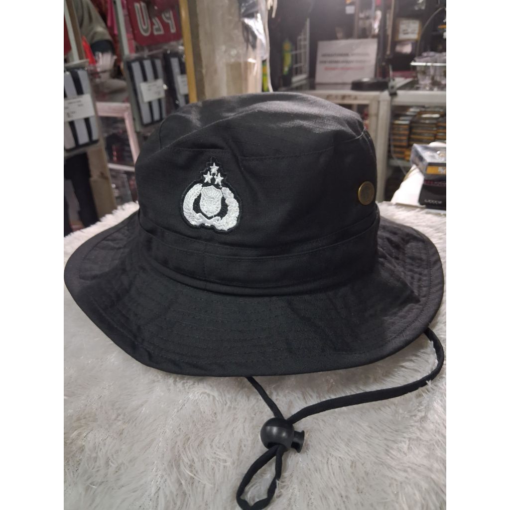 TOPI RIMBA HITAM LOGO POLRI BAHAN BAGUS