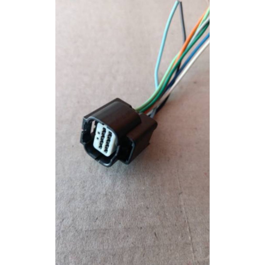 Soket Headlamp lampu depan pin 8 Honda Vario 125 Vario 150