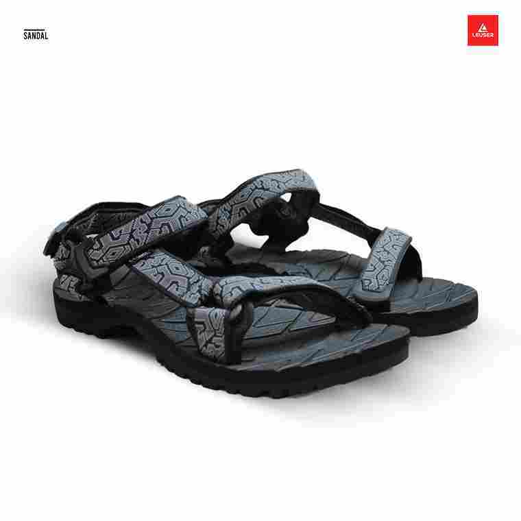 LEUSER SANDAL PALANG LION MOTIF