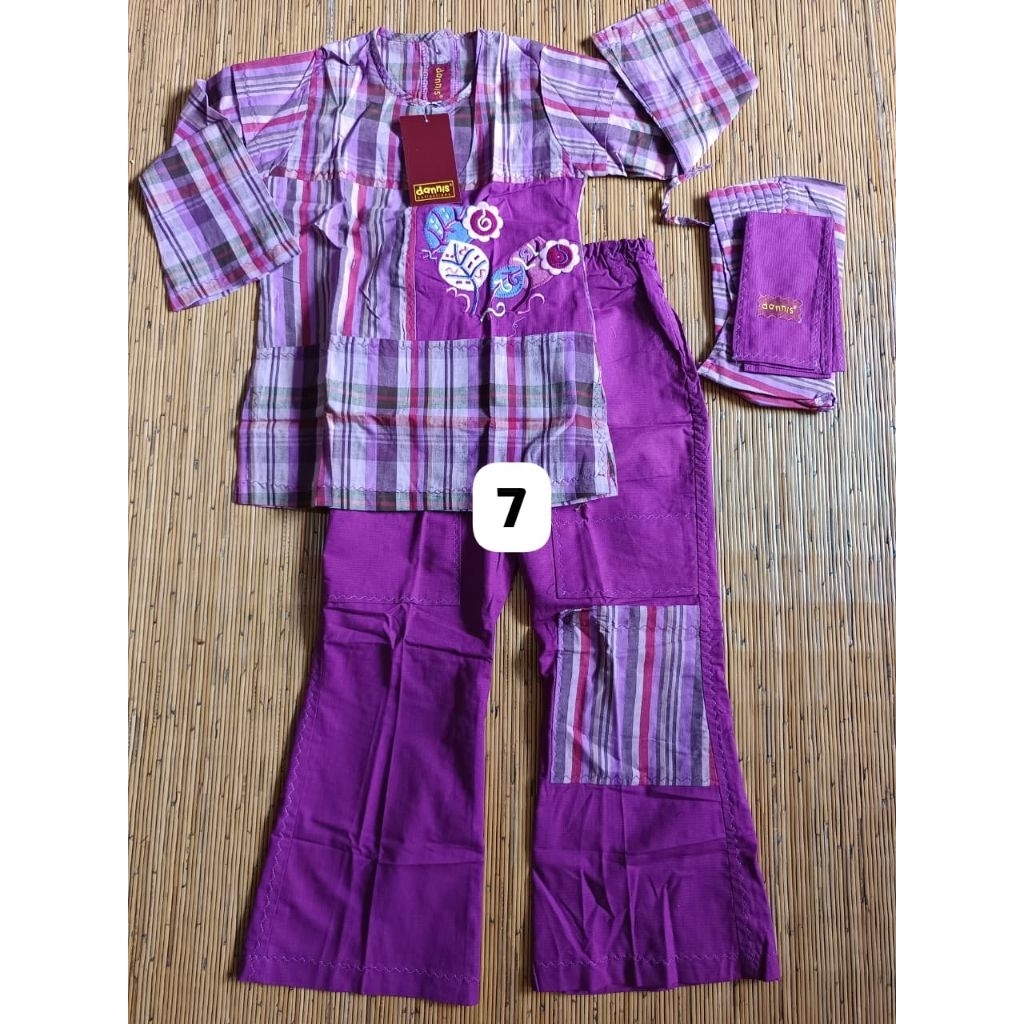 SALE ANAK DANNIS SIZE 7 DISKON 50%