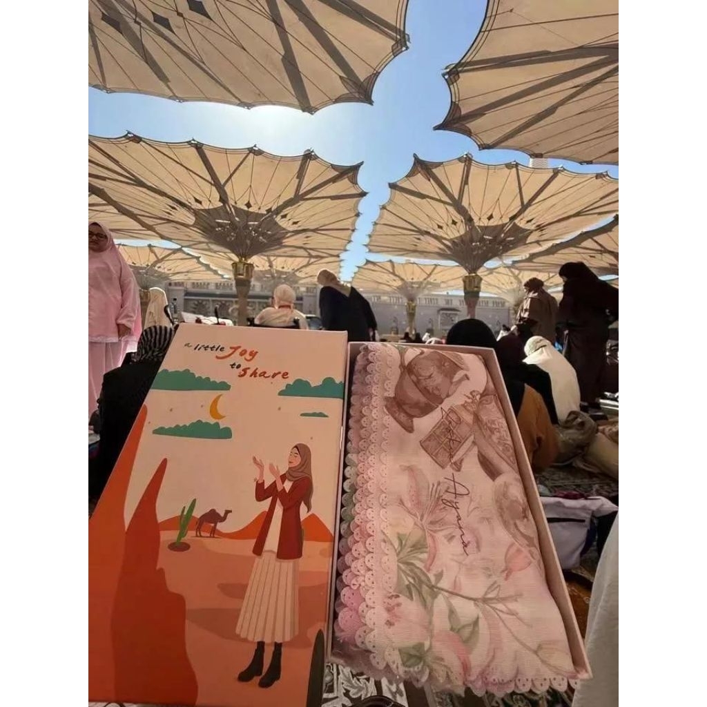 HAMPERS HIJAB HARDBOX VOAL