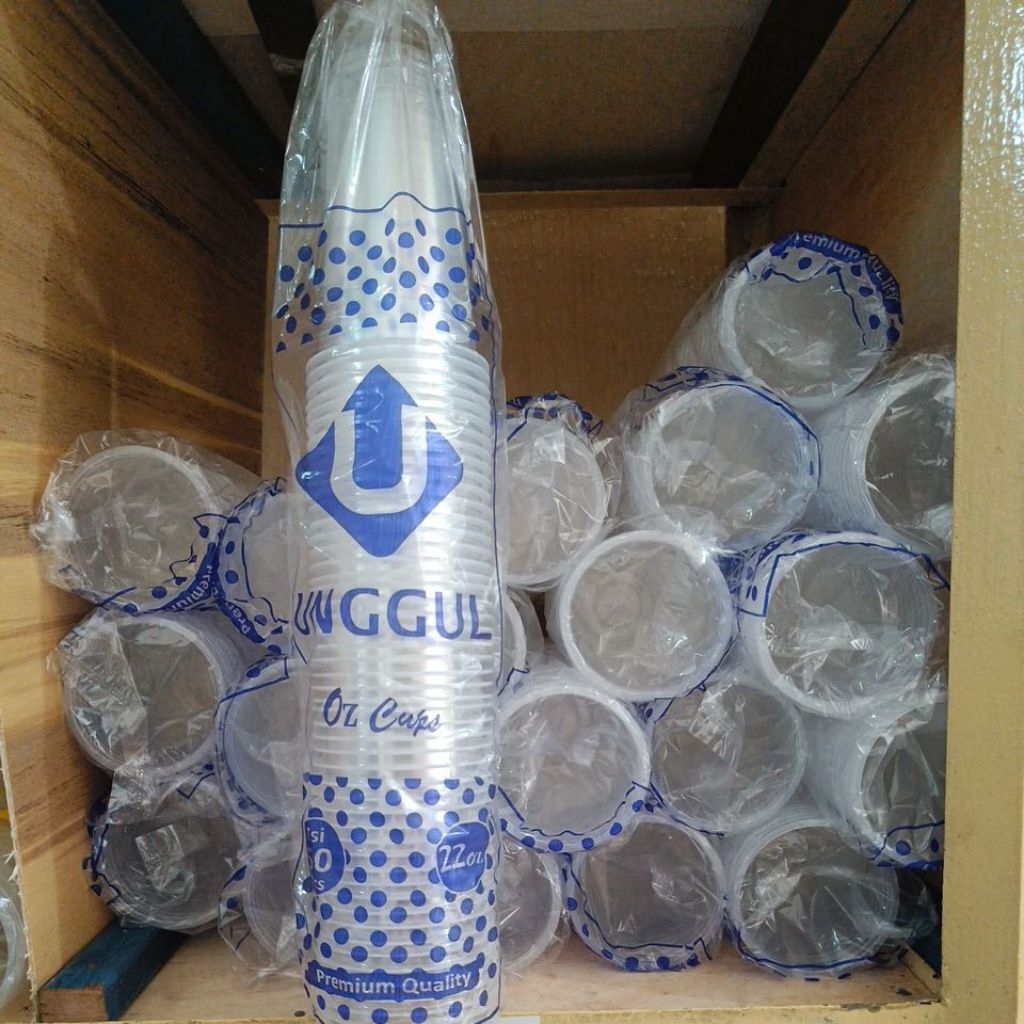 Cup plastik Unggul 22 oz