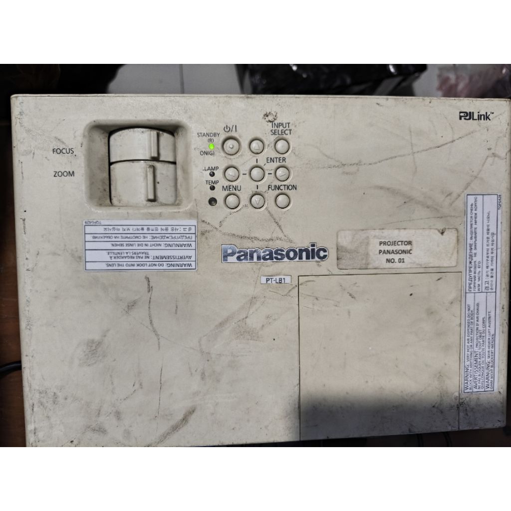 PANASONIC PT-LB1 -Bekas