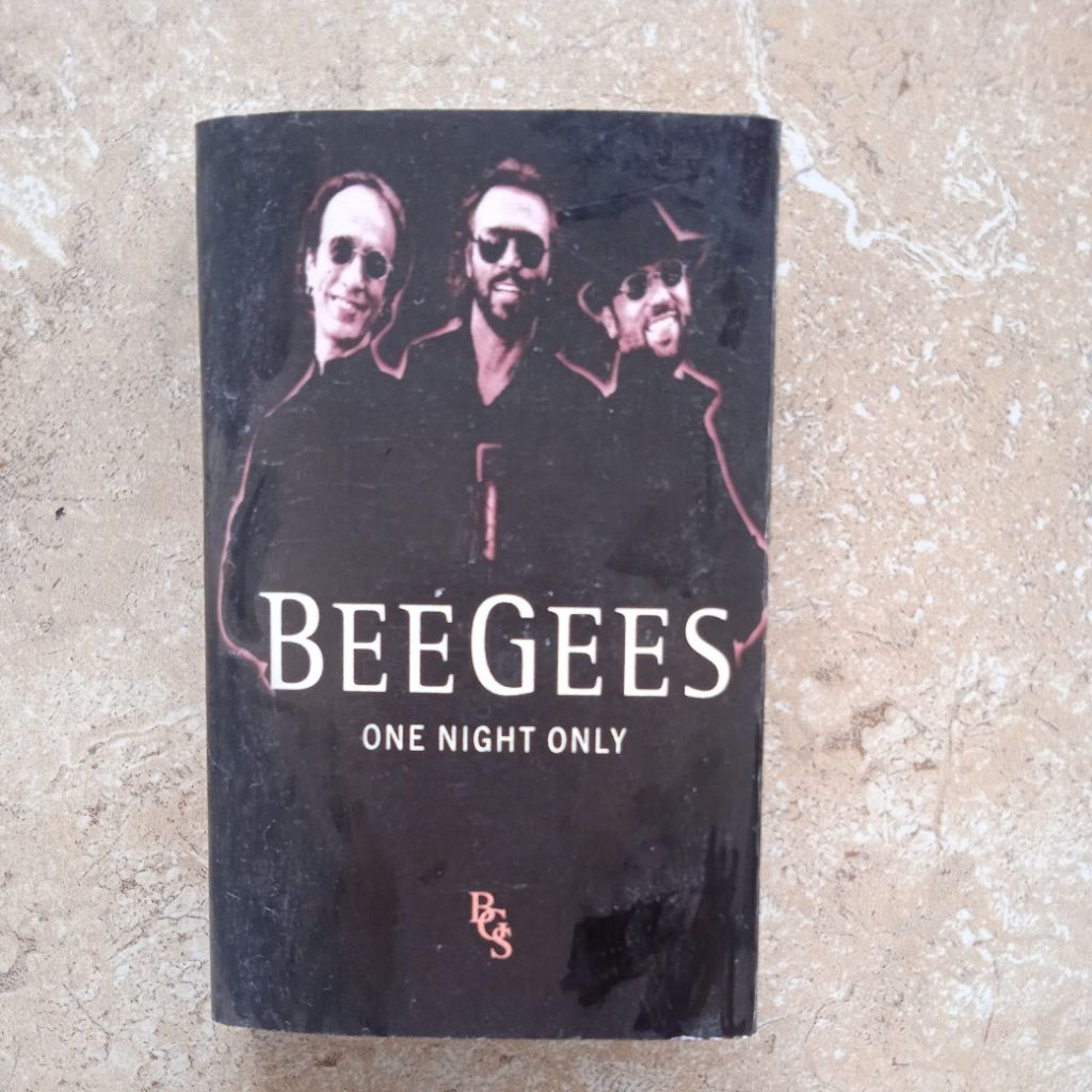 Kaset Pita Bee Gees "One Night Only" Live