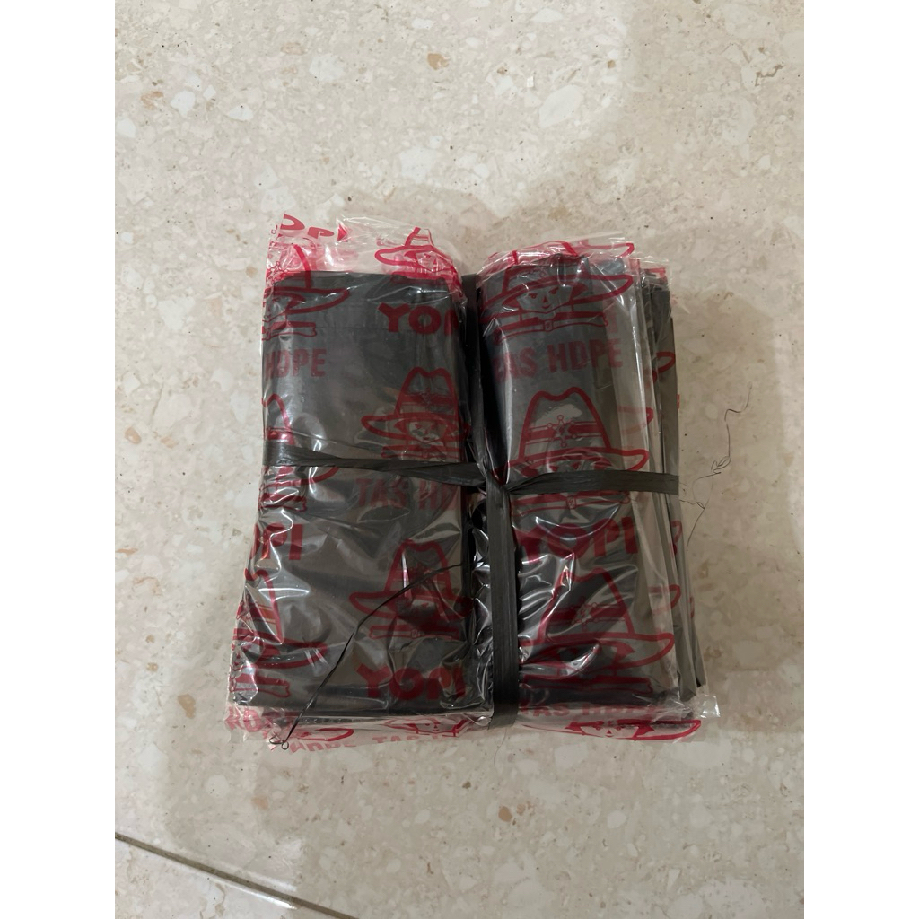 Kantong kresek Yopi kecil