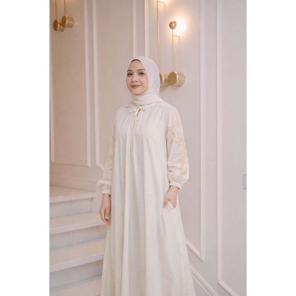 BENHILL Gamis Embroidery ”NAGITA SLAVINA" White A938