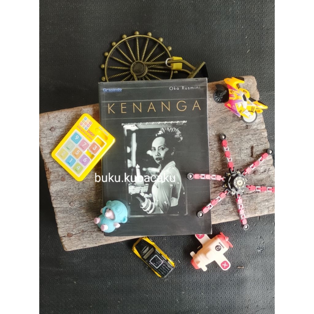 (ORI, PRELOVED) KENANGA - Oka Rusmini