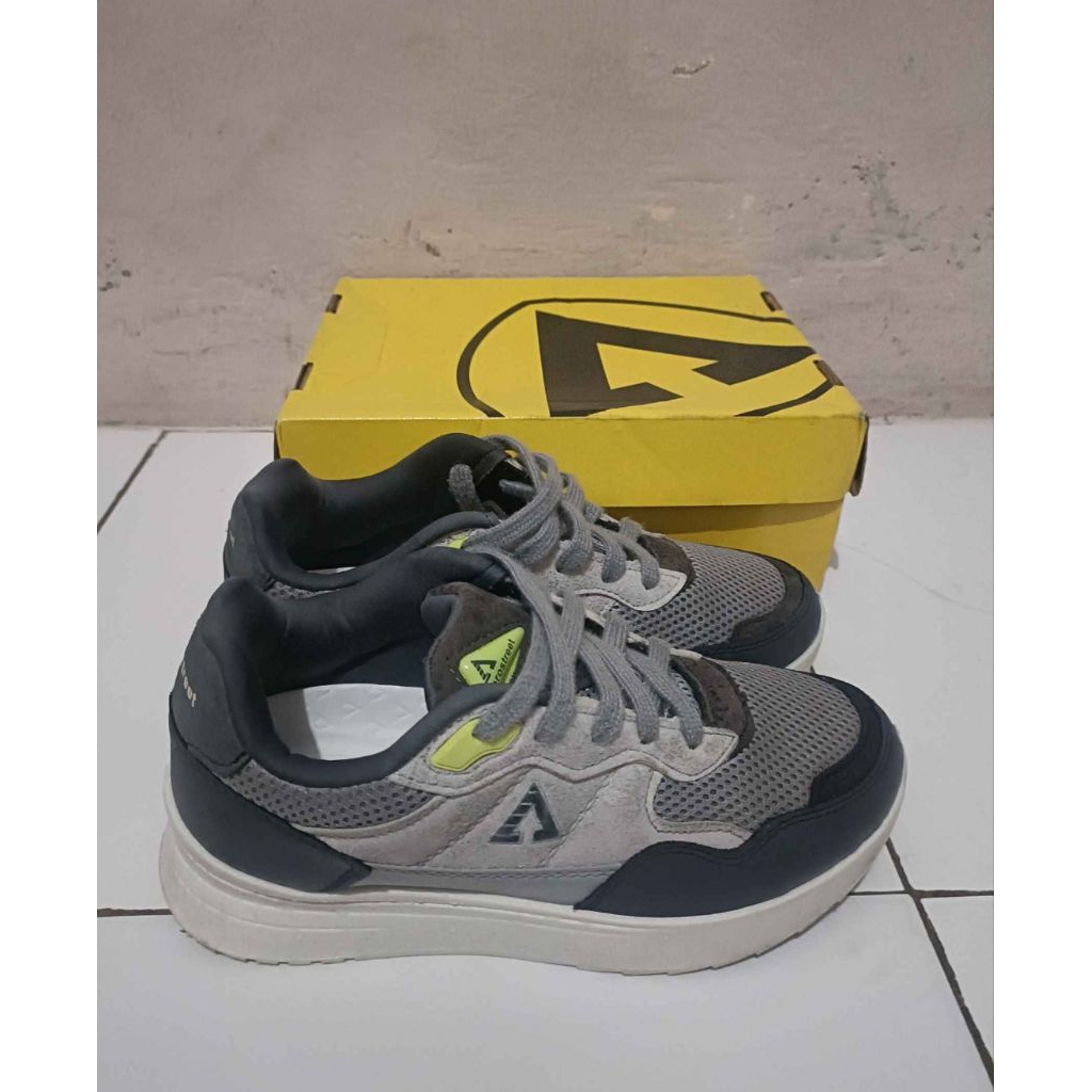 Sepatu Aerostreet Size 40