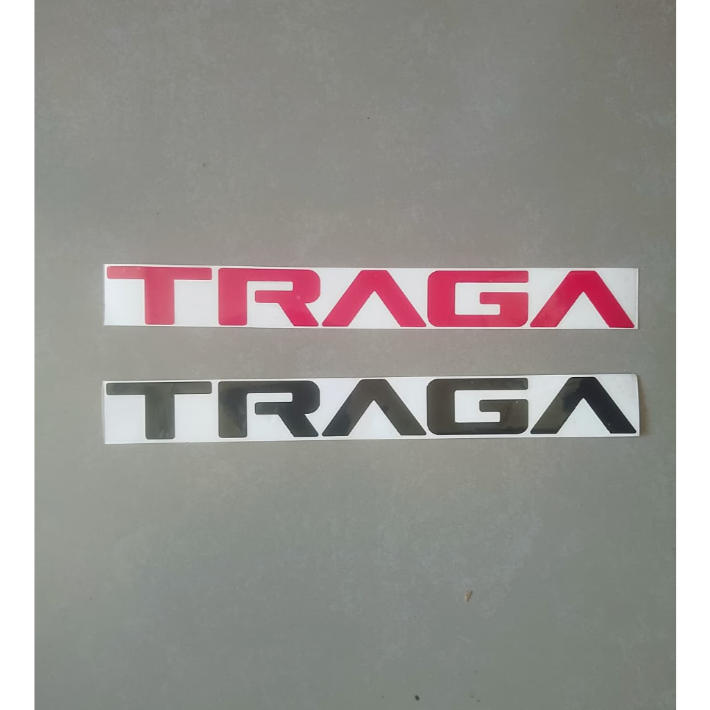STIKER TULISAN TRAGA MERAH TRAGA HITAM DEPAN KABIN ISUZU TRAGA
