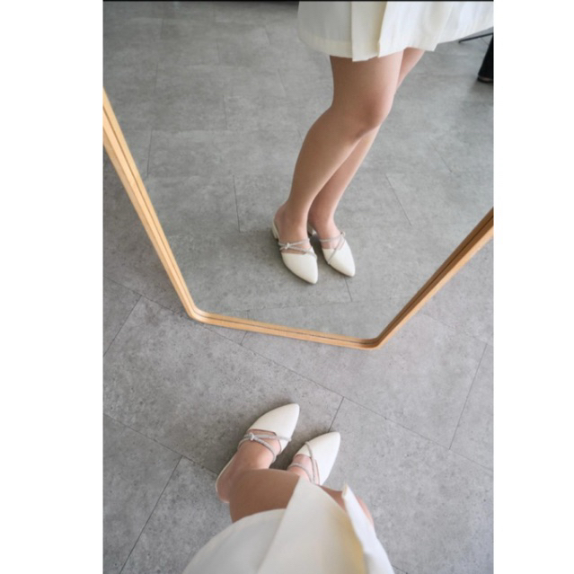 Ren High Heels Wanita / Sepatu Hak 4 cm Korean Style Tapak Karet Warna Hitam Putih Hijau Kualitas Te