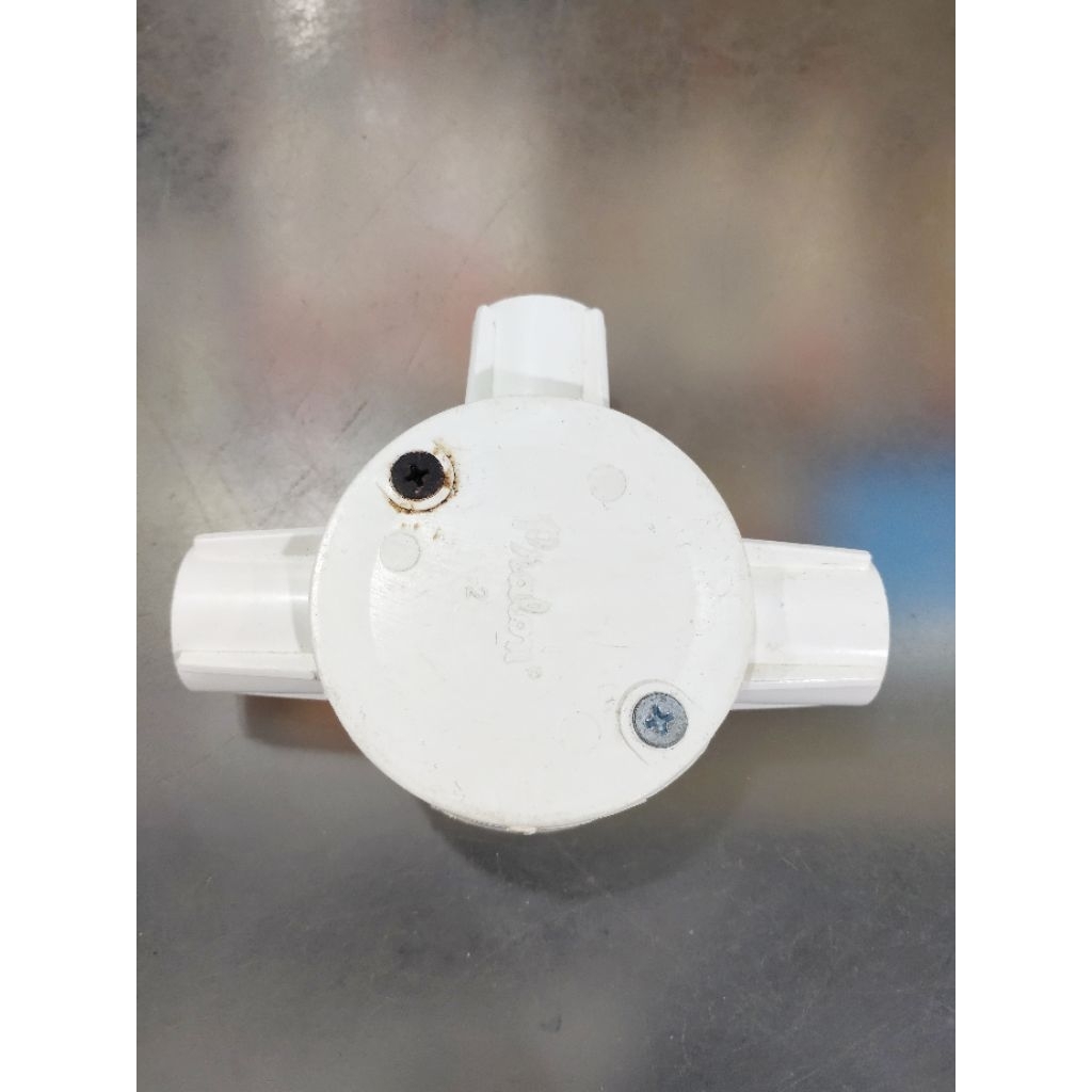 T DOS / TEE DUS CABANG 3 MEREK PRALON 20MM