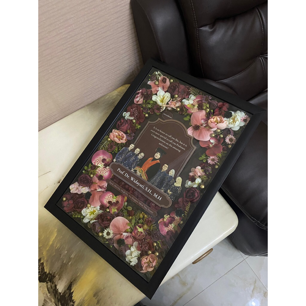 Blooms Frame | Hadiah Wisuda - Hadiah Ulang tahun - Hadiah hari Ibu
