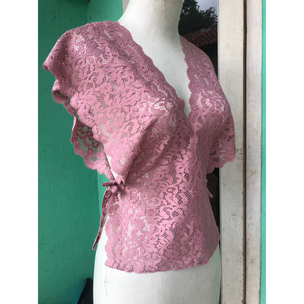 Vest Brokat Tali Samping All Size Wanita Atasan Rompi Outer Putih Bahan Brokat Nyaman dan Fleksibel 