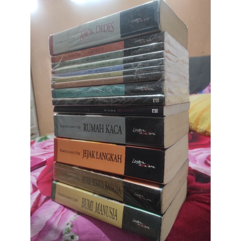 set Pramoedya bekas