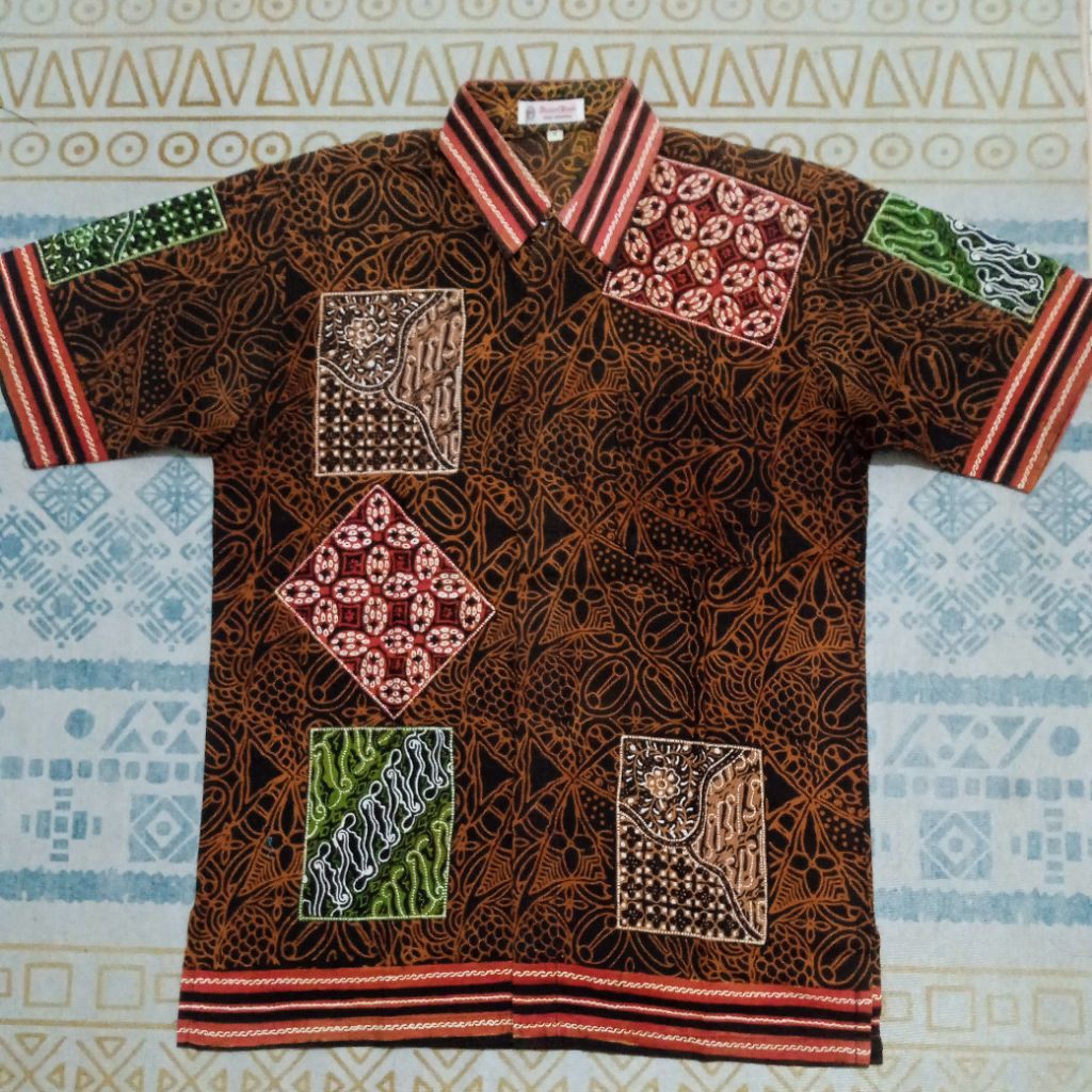 Batik Danar Hadi (SOLO)