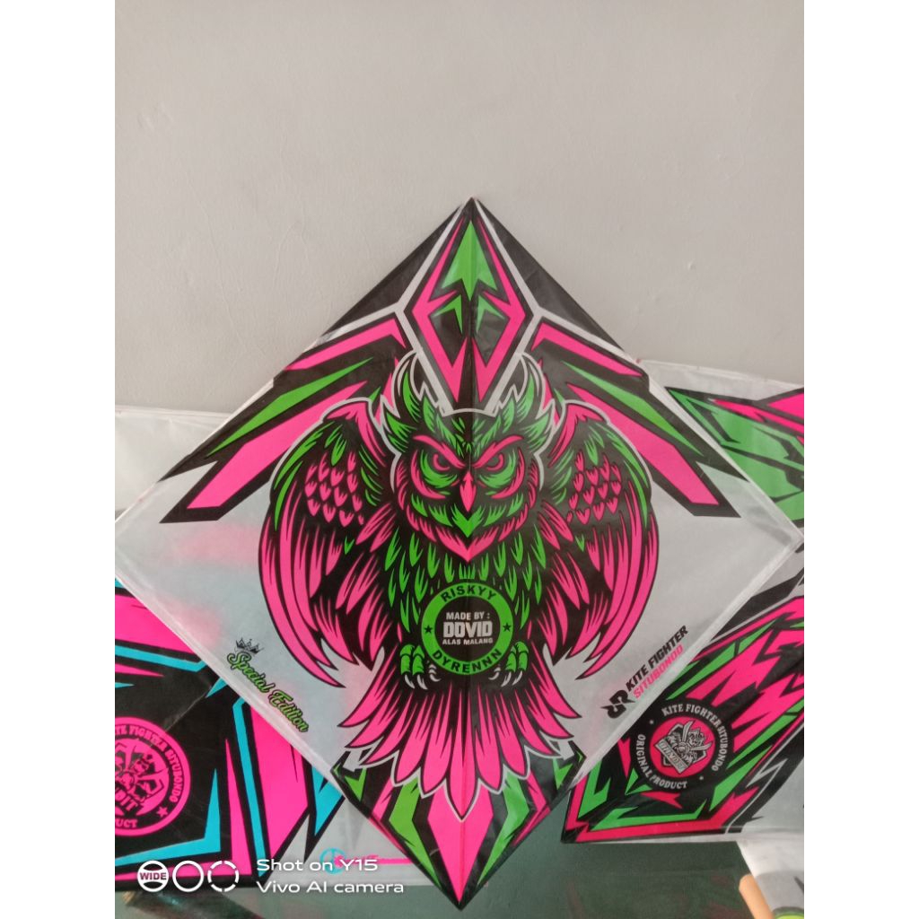 layangan sukhoi 3 warna mewah