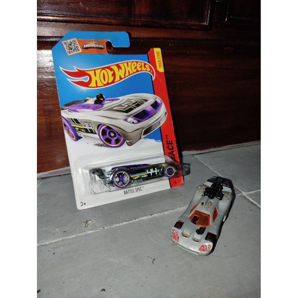 HOT WHEELS BATTLE SPEC CHROME