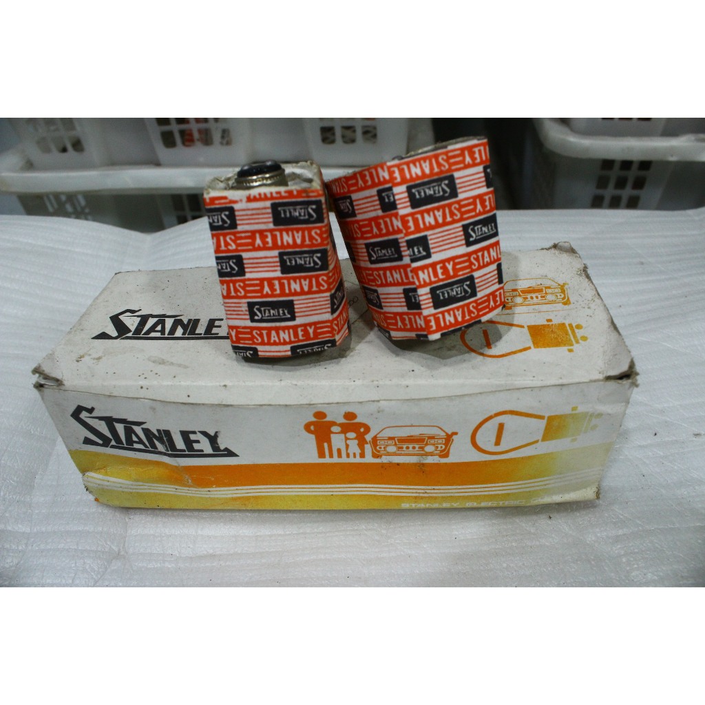 Sebuah Bohlam Bolam Dop Headlamp Lampu Depan 6V 25W Yamaha L2G YB100 L2S L2 Super RXS RXK RX100 RX S