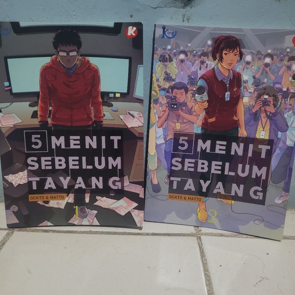Prelove Lokal Komik 5 Menit Sebelum Tayang Vol 1 2 Set Cover baru
