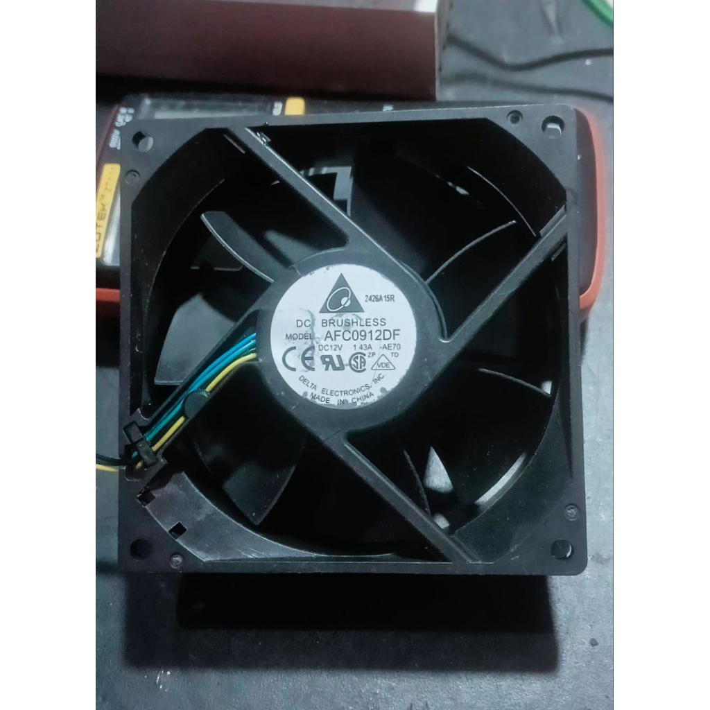 kipas high speed brushless delta 12volt 1,43a 2,5a kipas dc