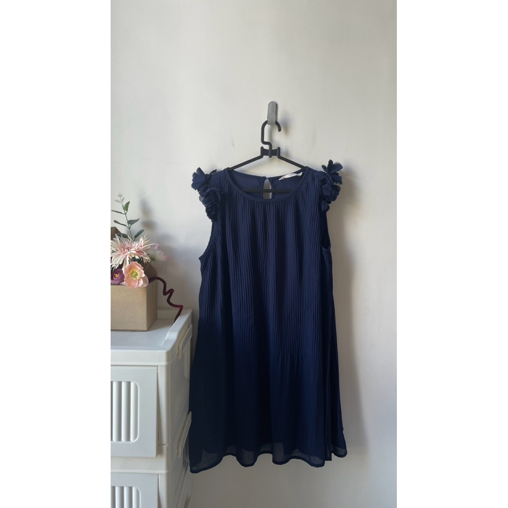 8-10th mango pleated dress anak dress plisket anak dress lebaran dress kondangan