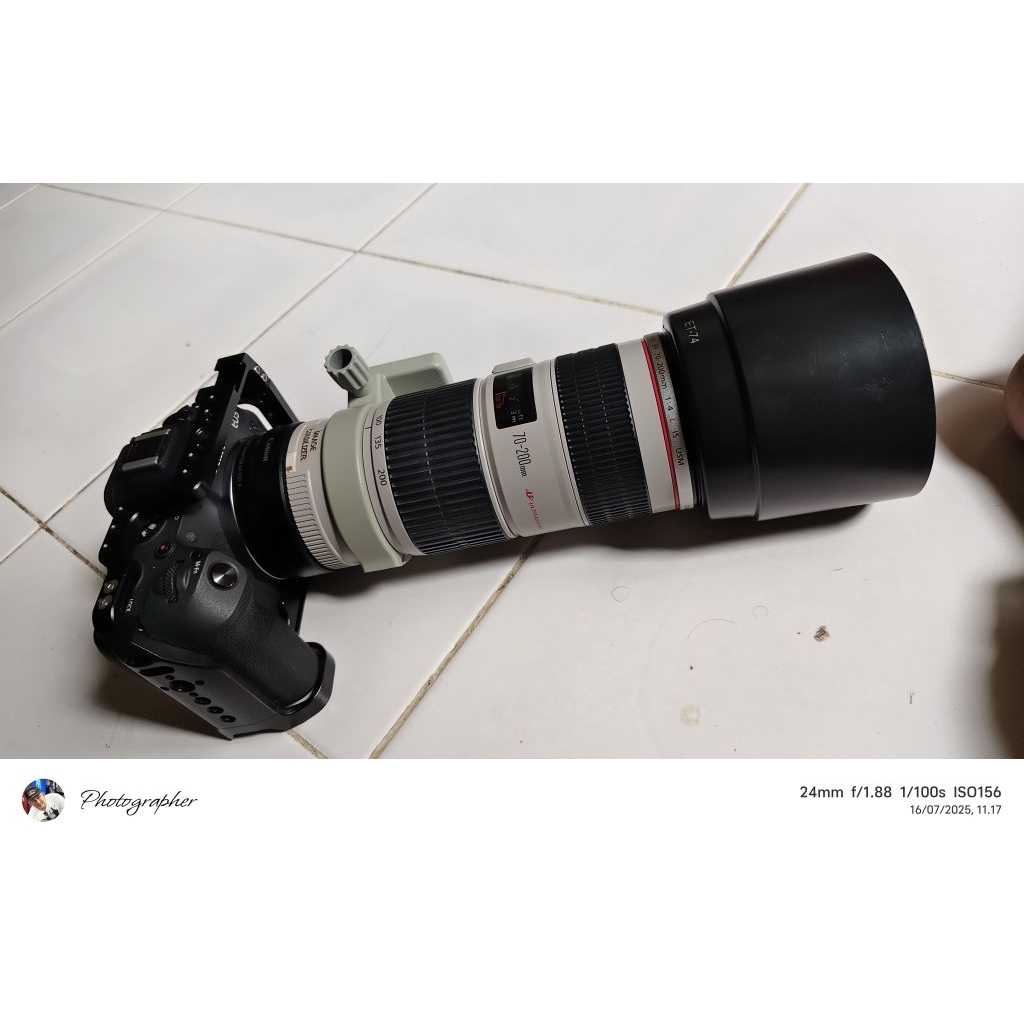 Canon EOS RP & Lensa Tele Canon 70-200