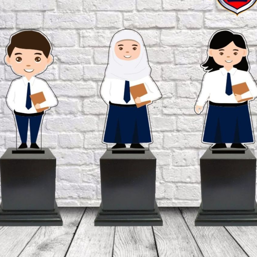 Piala Anak SMP Plakat Anak SMP Piala Wisuda SMP Piala SMP Akrilk Piala Wisuda SMP