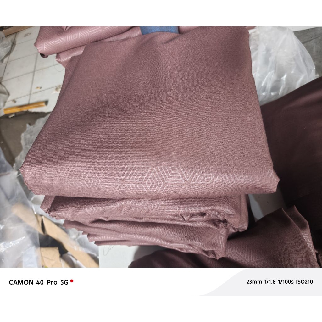Kain katun toyobo embos premium , bahan adem dan berkualitas harga per  0.5 meter