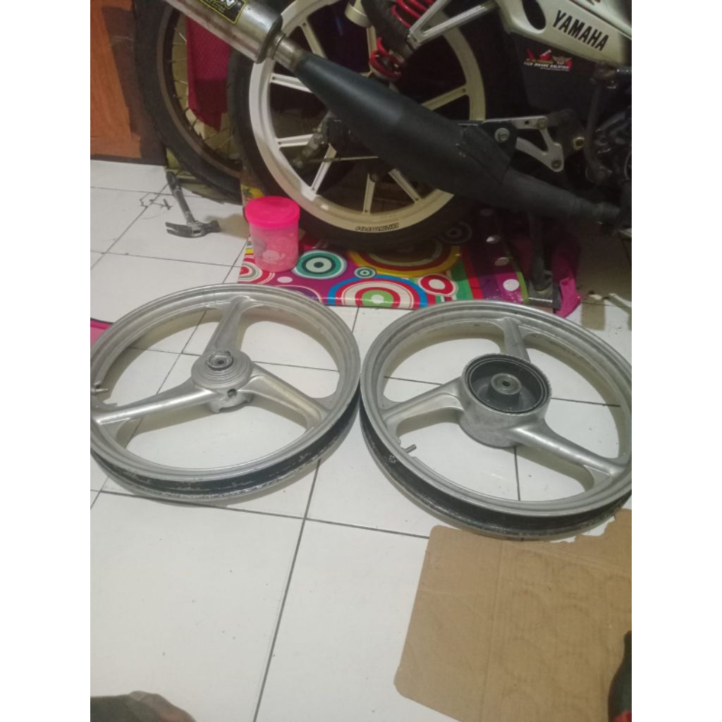 feleg Palang 3 enkei