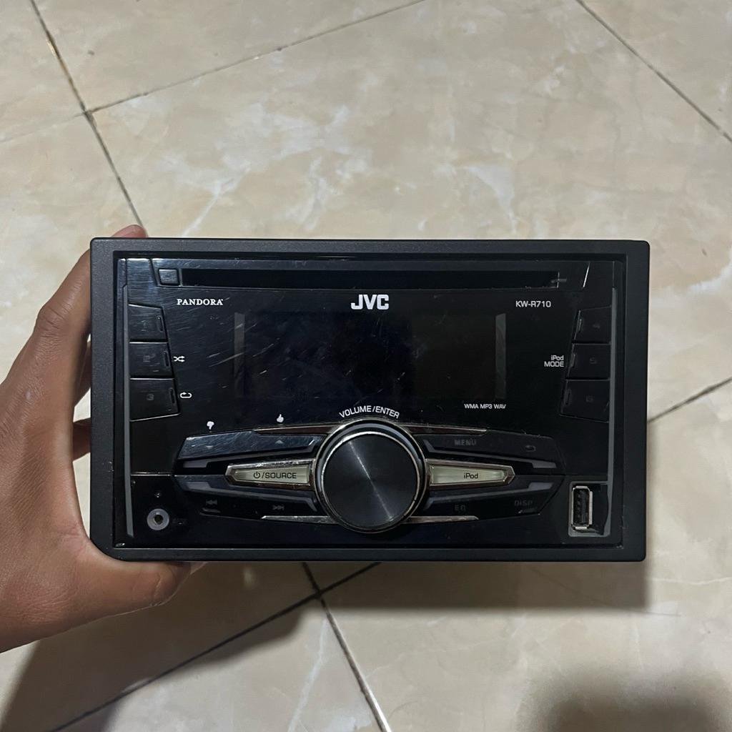 Head Unit single din JVC copotan Brio