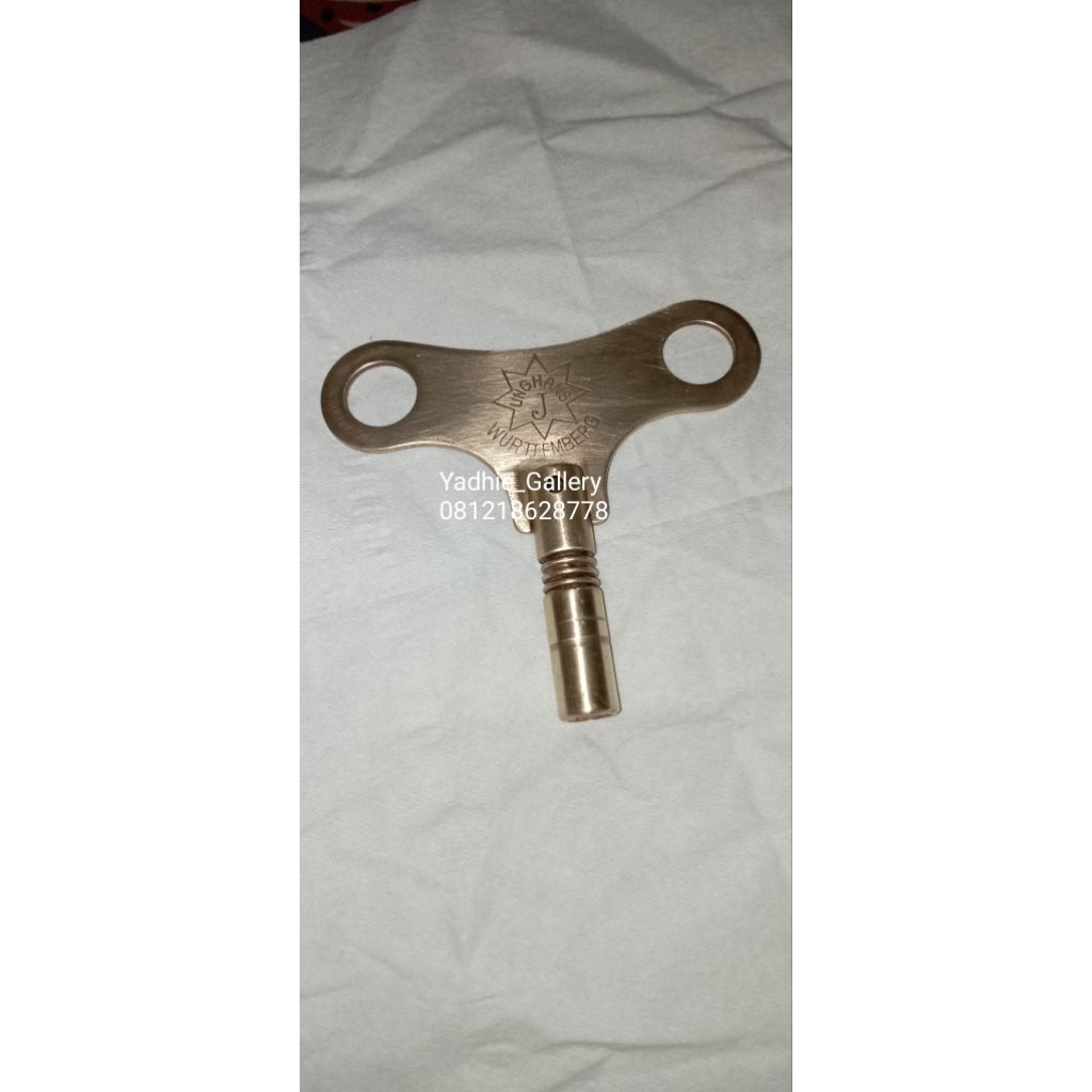 KUNCI PEMUTAR ORIGINAL JUNGHANS